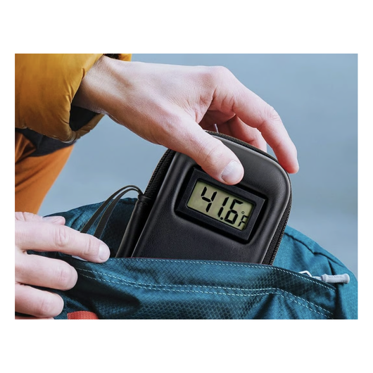 Insulin Cooler With Temperature Display